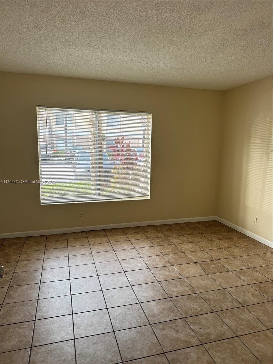 CASABLANCA ISLES CONDO - Residential
