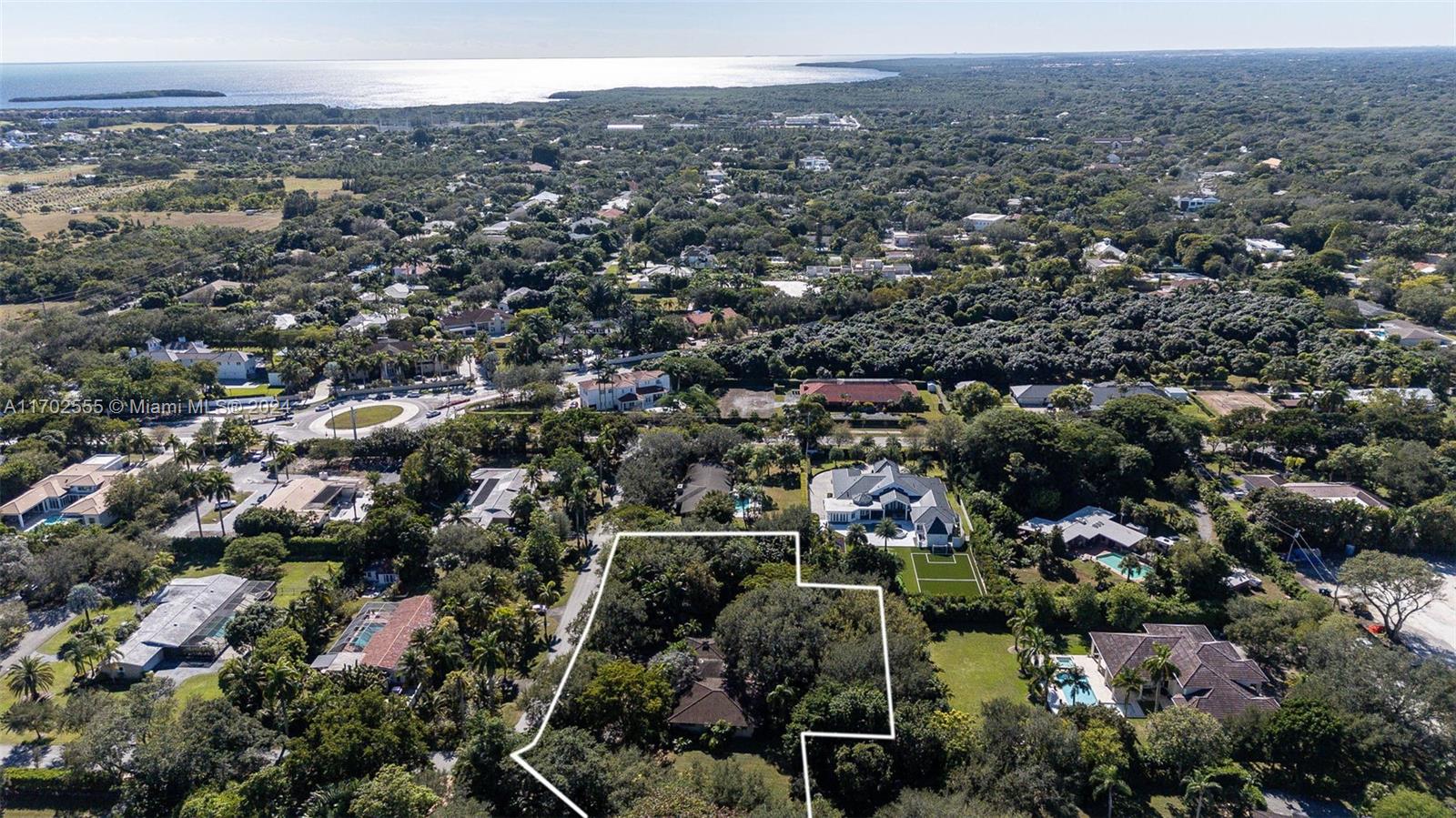 LISA HIGHLANDS - Land