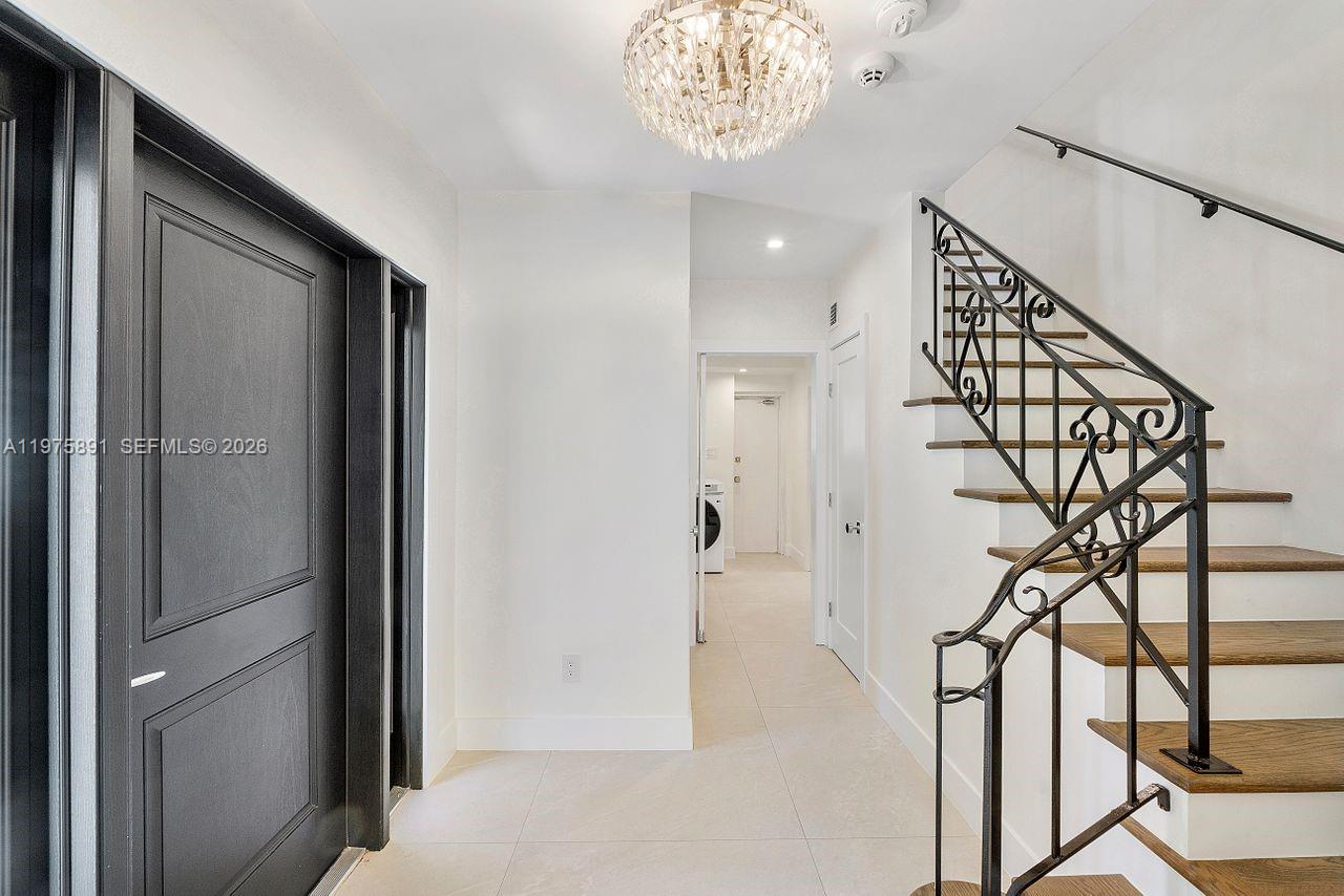 C GABLES RIVIERA SEC 12 - Residential Lease