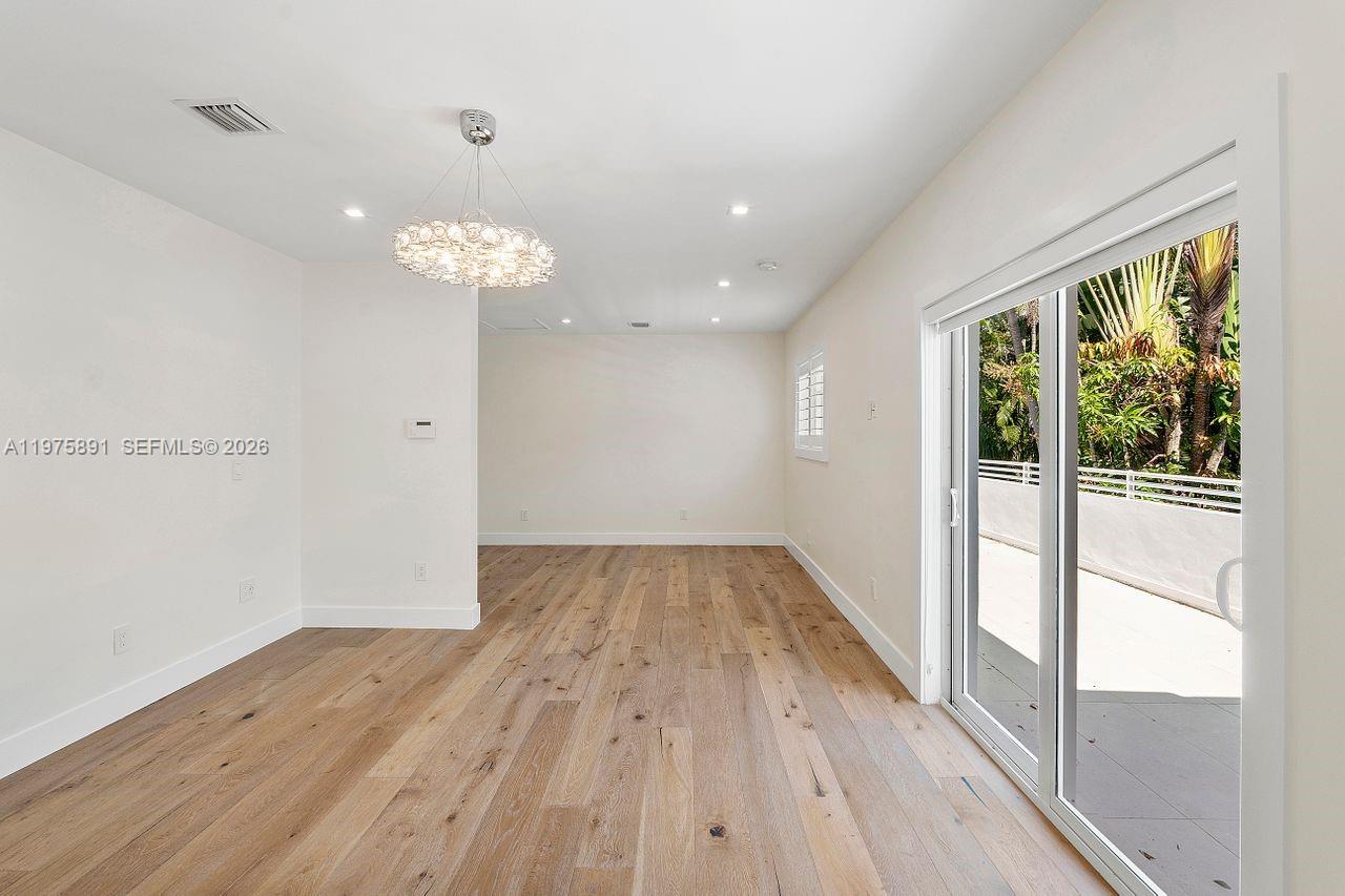 C GABLES RIVIERA SEC 12 - Residential Lease