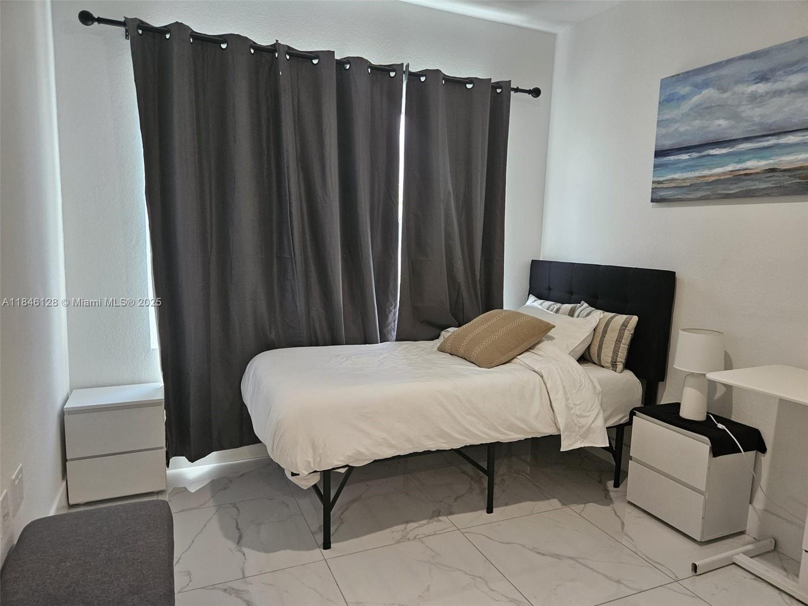 PARADISE ONE - Residential