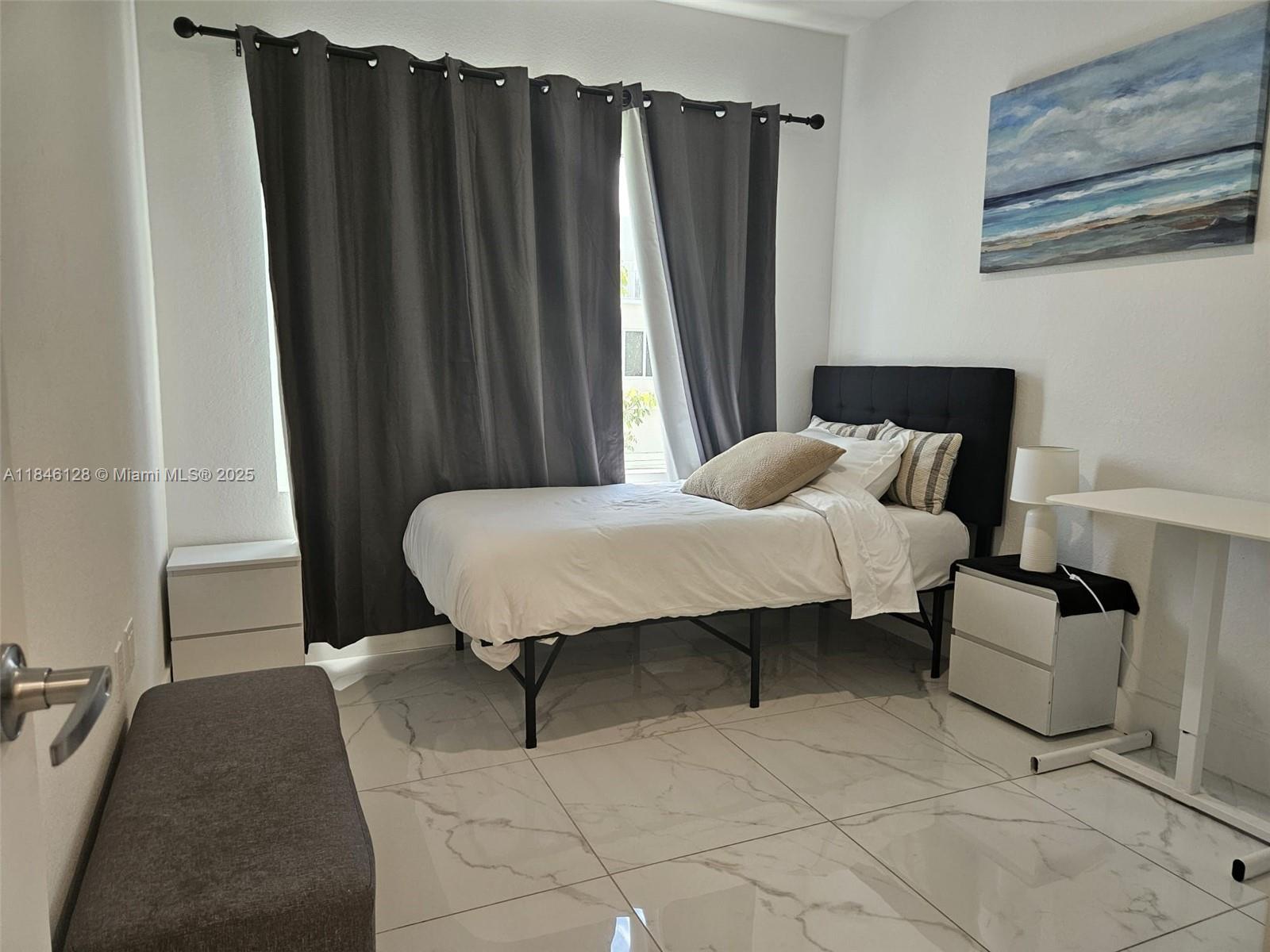 PARADISE ONE - Residential