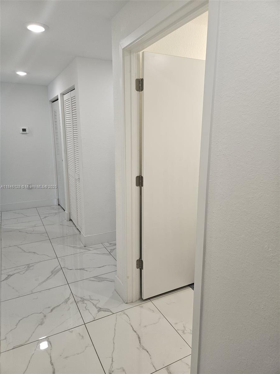 PARADISE ONE - Residential