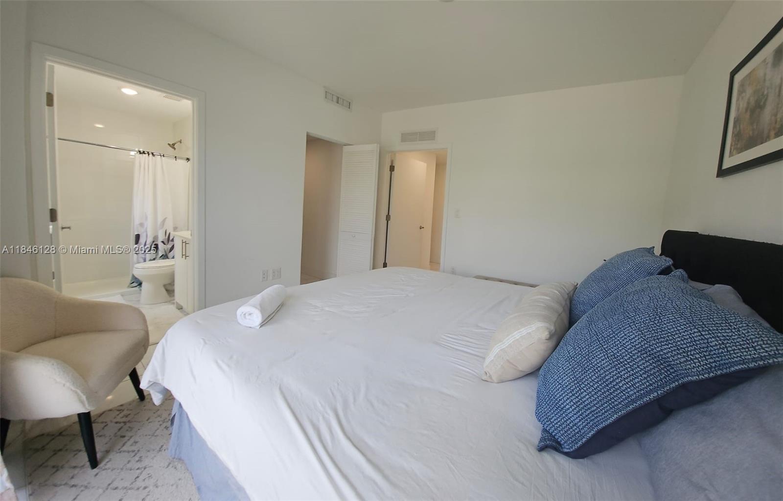 PARADISE ONE - Residential