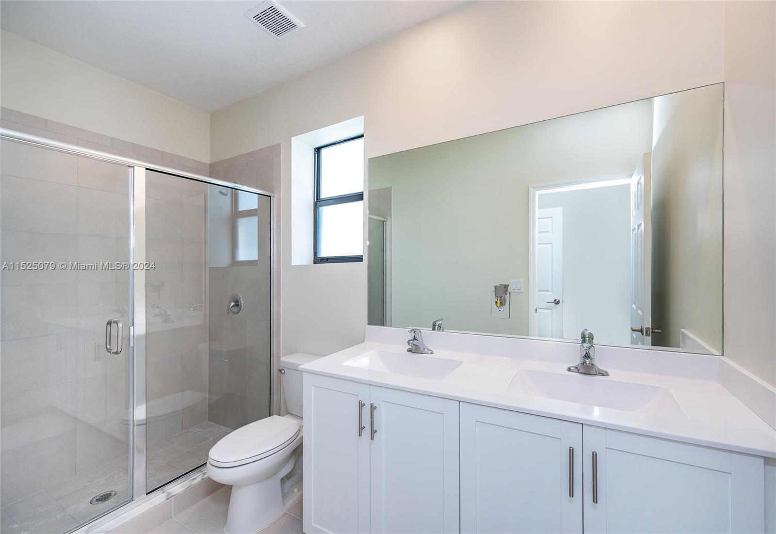 AQUABELLA NORTH - Residential