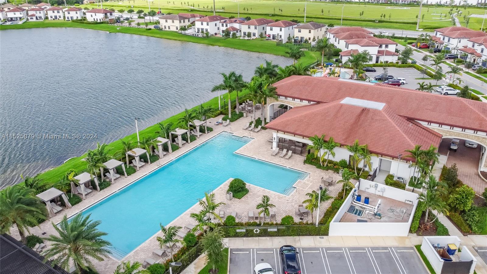AQUABELLA NORTH - Residential