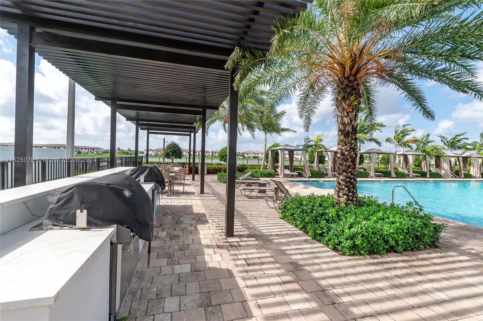 AQUABELLA NORTH - Residential