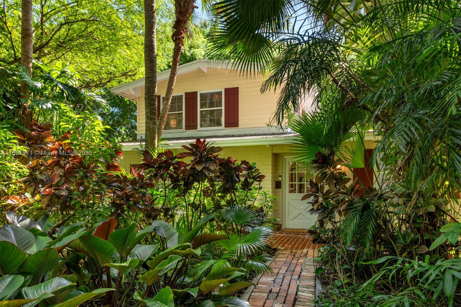 ROCKDALE ESTATES - Residential