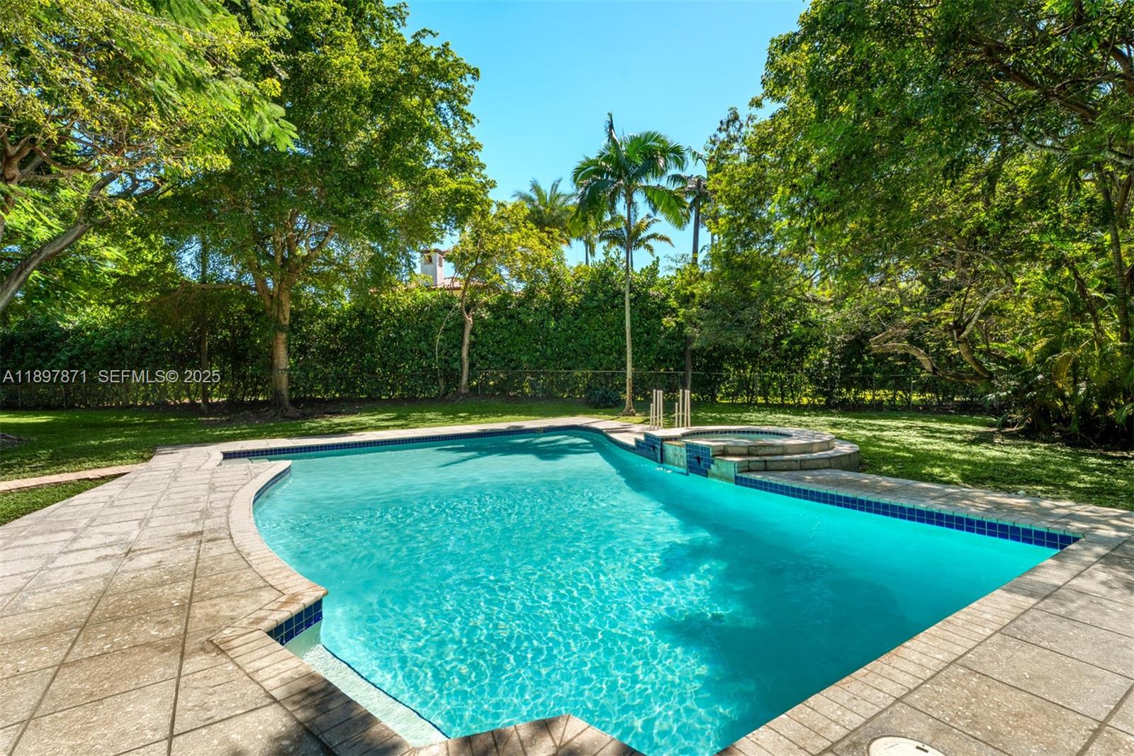 ROCKDALE ESTATES - Residential