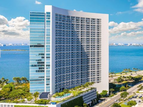 601 NE 36th St 2206 Miami FL 33137