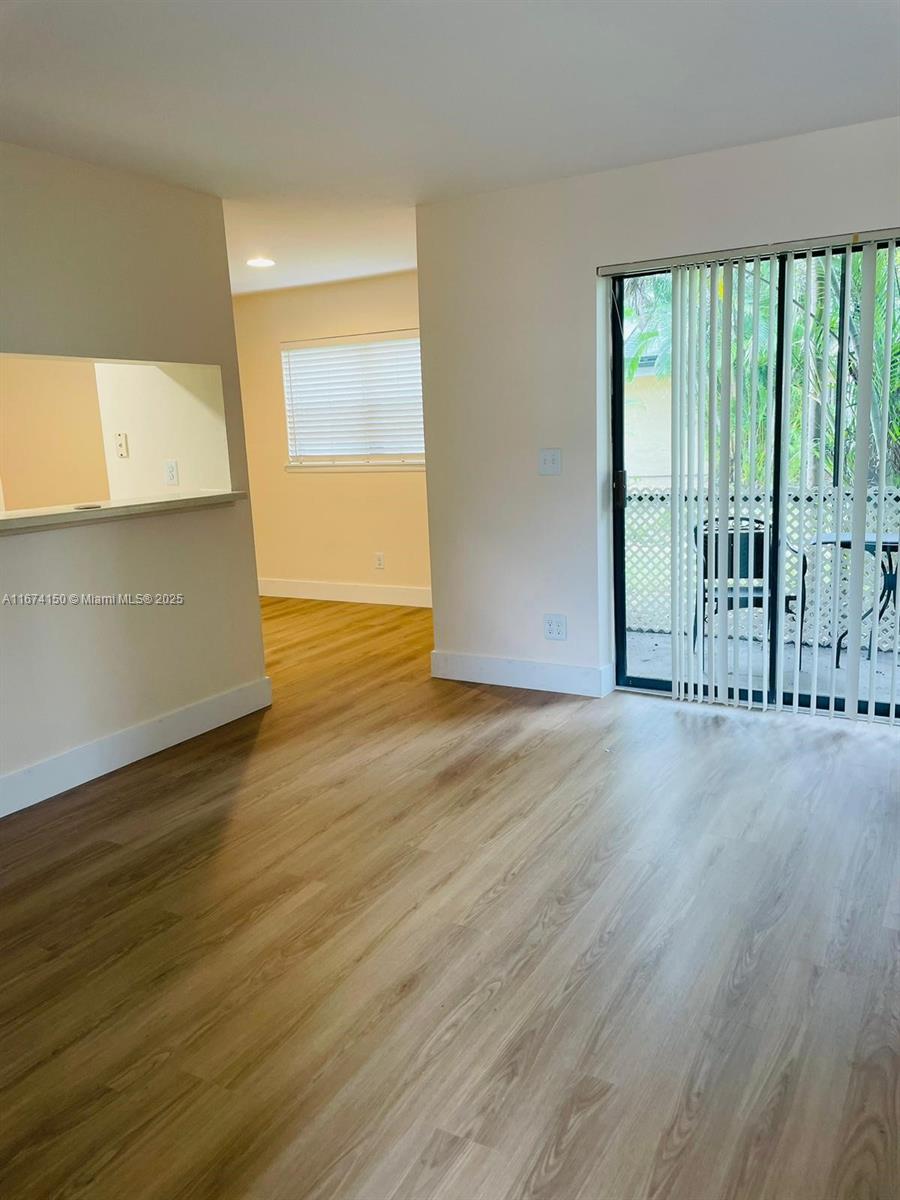 Property for Sale at 4085 Nw 87th Ave 4085, Sunrise, Miami-Dade County, Florida - Bedrooms: 1 
Bathrooms: 1  - $196,000