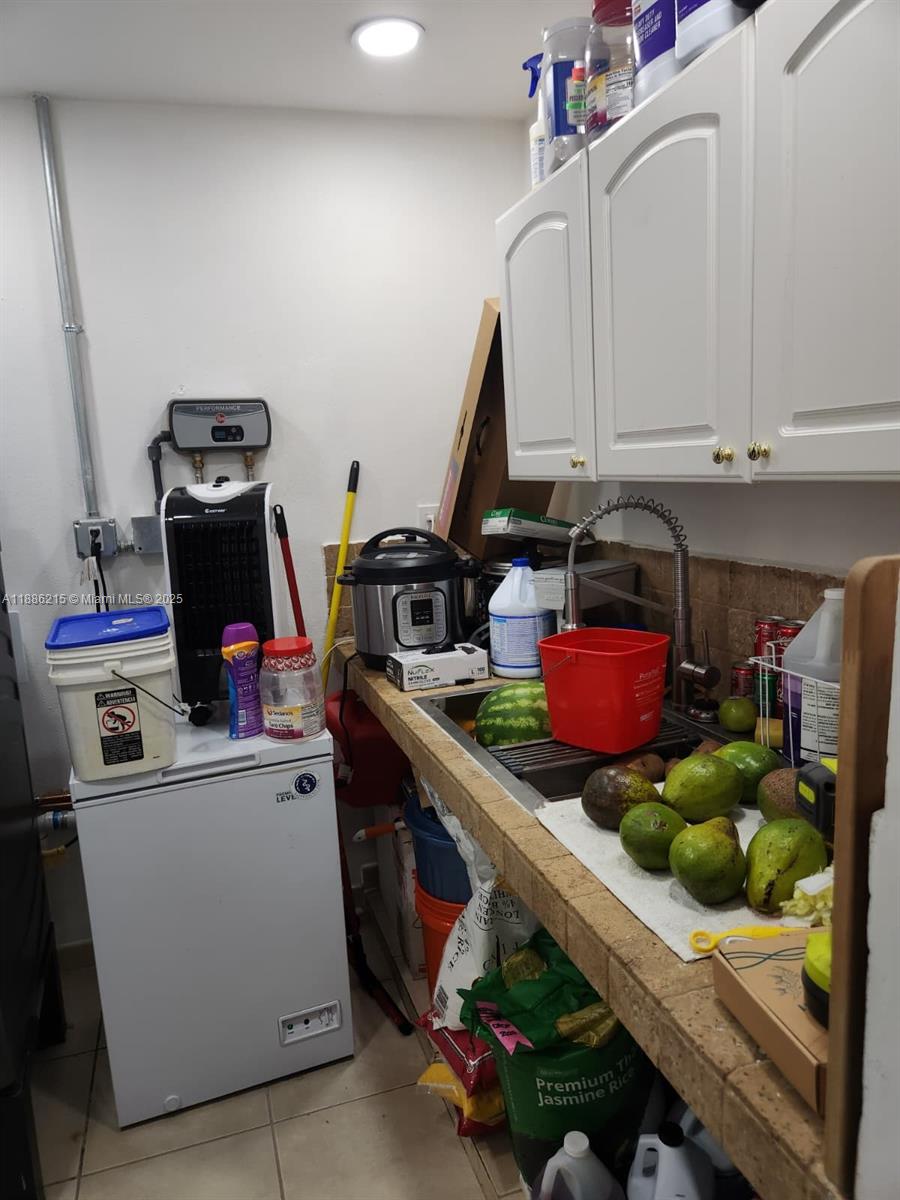 2ND REV PL SARATOGA HEIGH - Residential