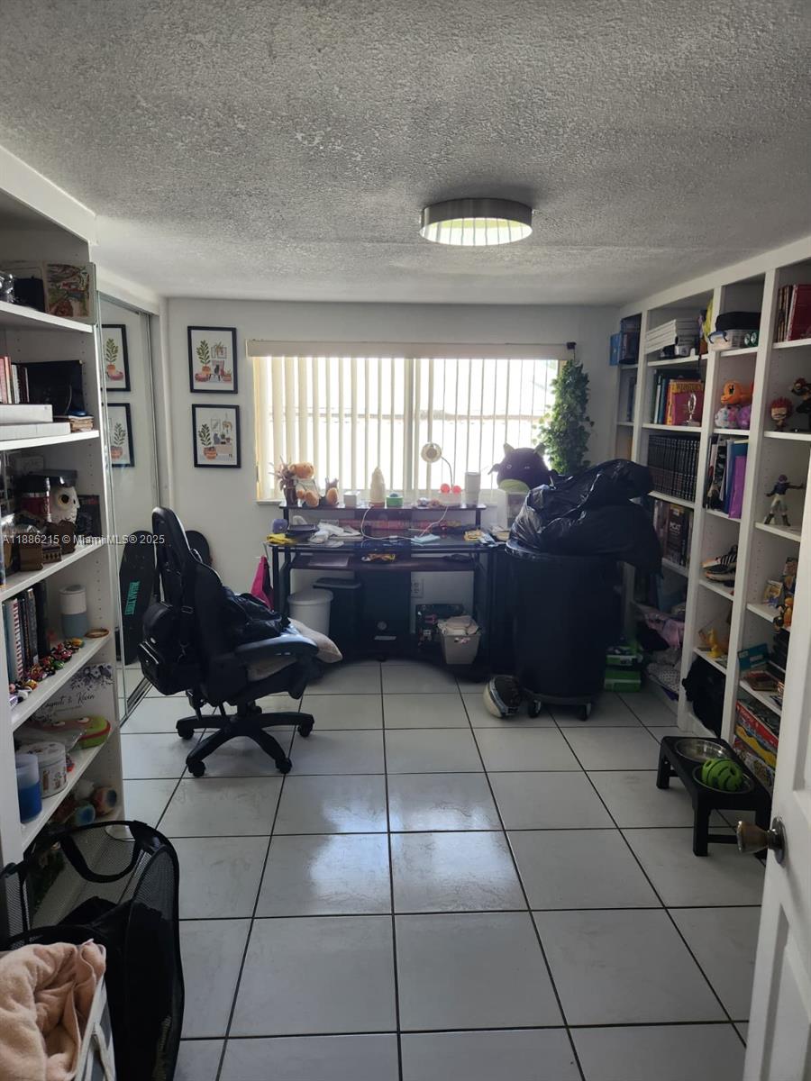 2ND REV PL SARATOGA HEIGH - Residential