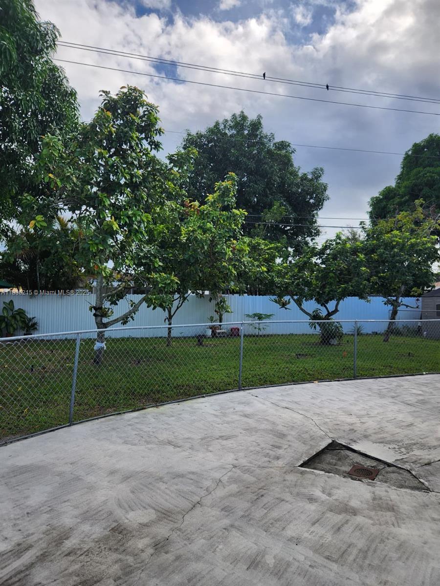 2ND REV PL SARATOGA HEIGH - Residential