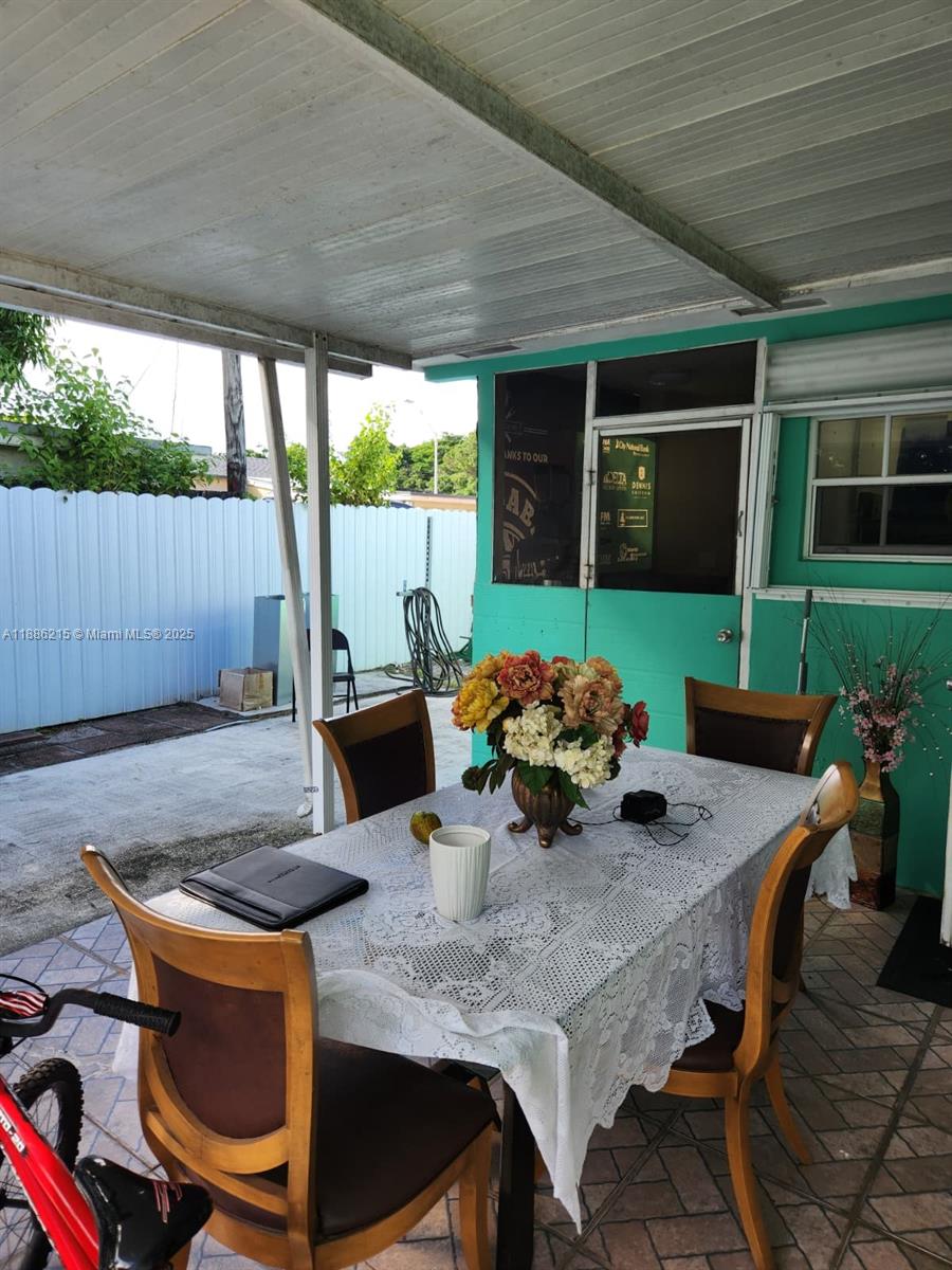 2ND REV PL SARATOGA HEIGH - Residential