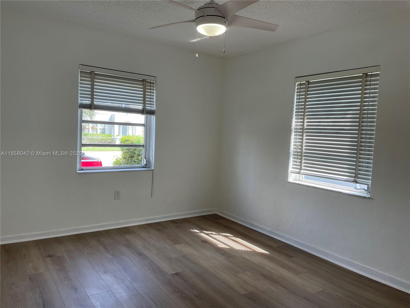 2380 NW Flagler Ter F