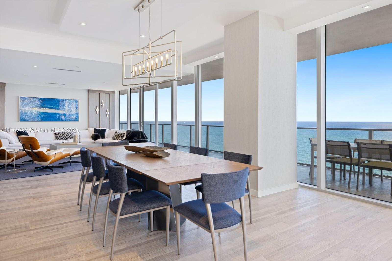 AUBERGE BEACH RESIDENCES - Residential