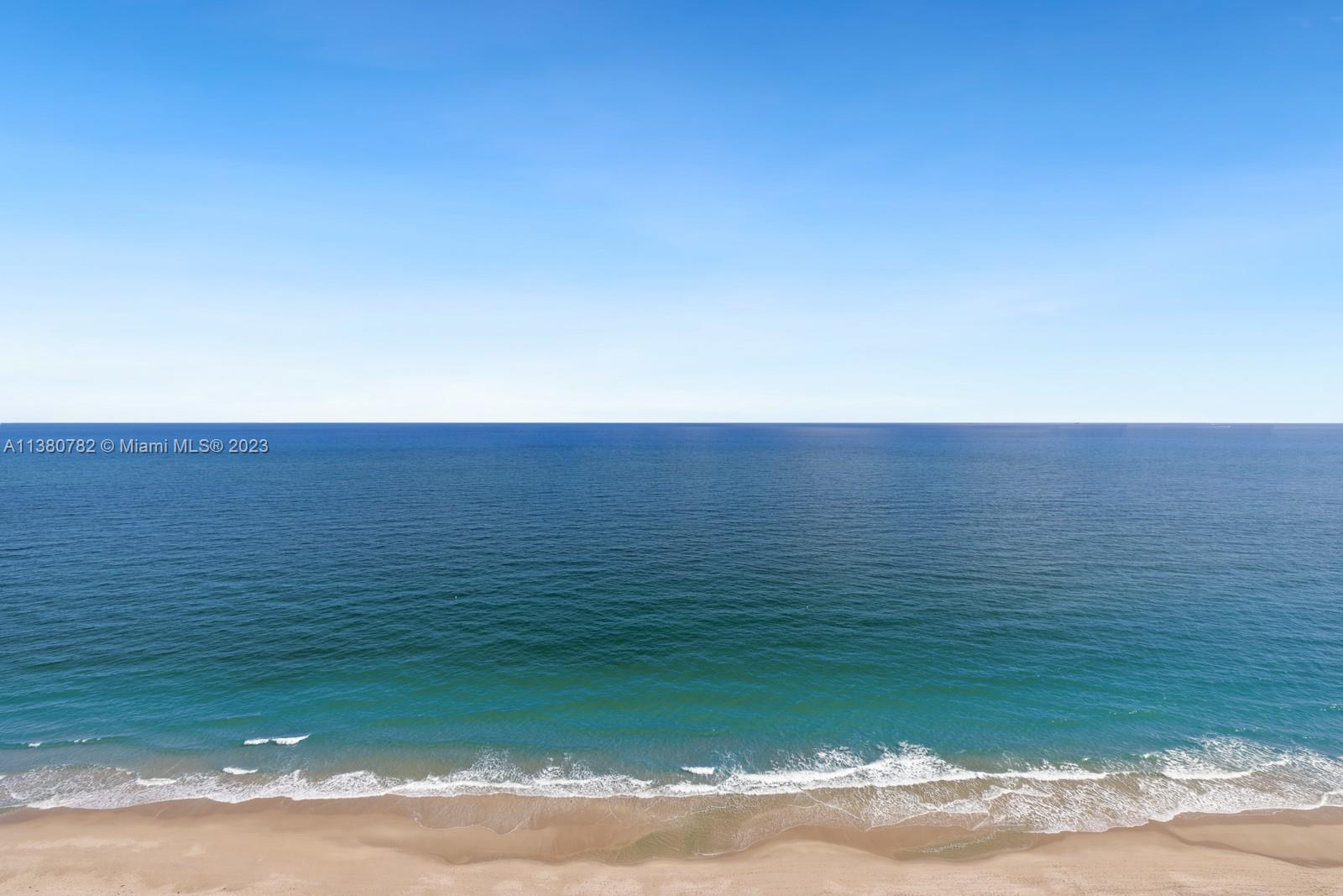 AUBERGE BEACH RESIDENCES - Residential