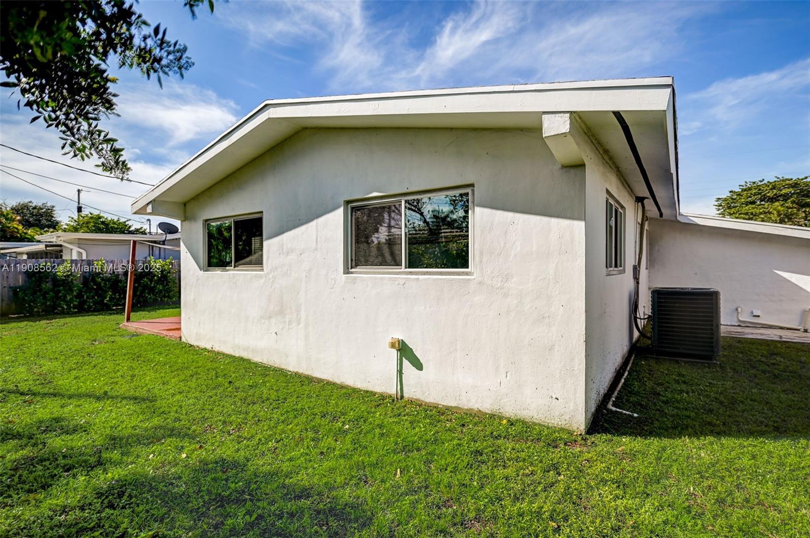 SUNSWEPT ISLE - Residential