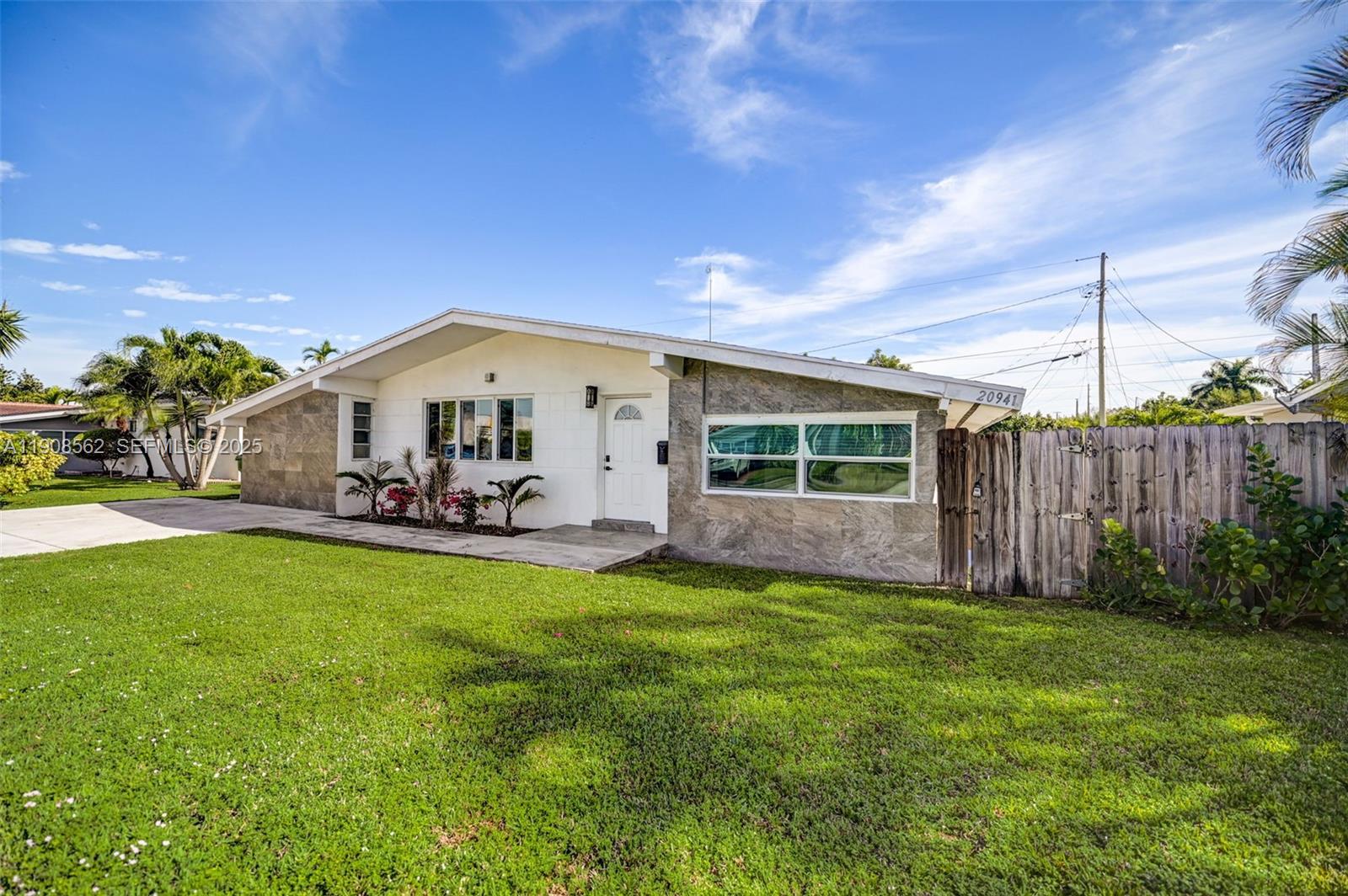 SUNSWEPT ISLE - Residential