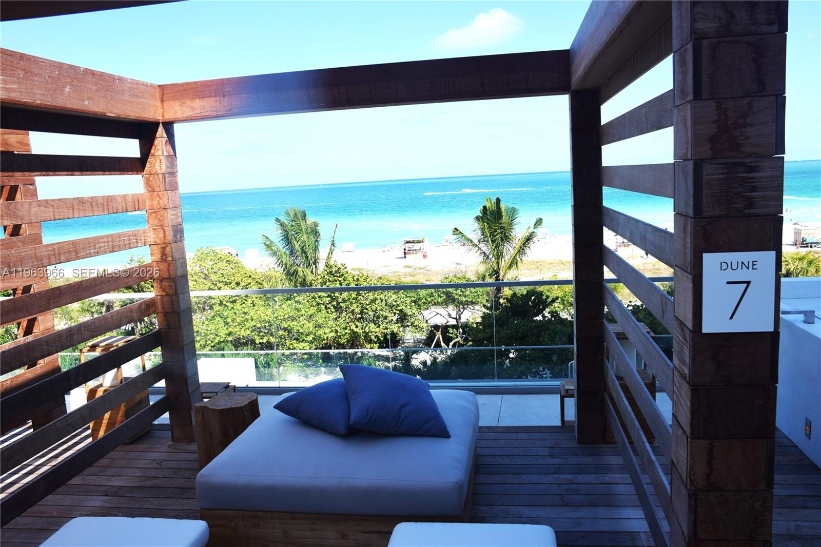 RONEY PALACE CONDO - Residential