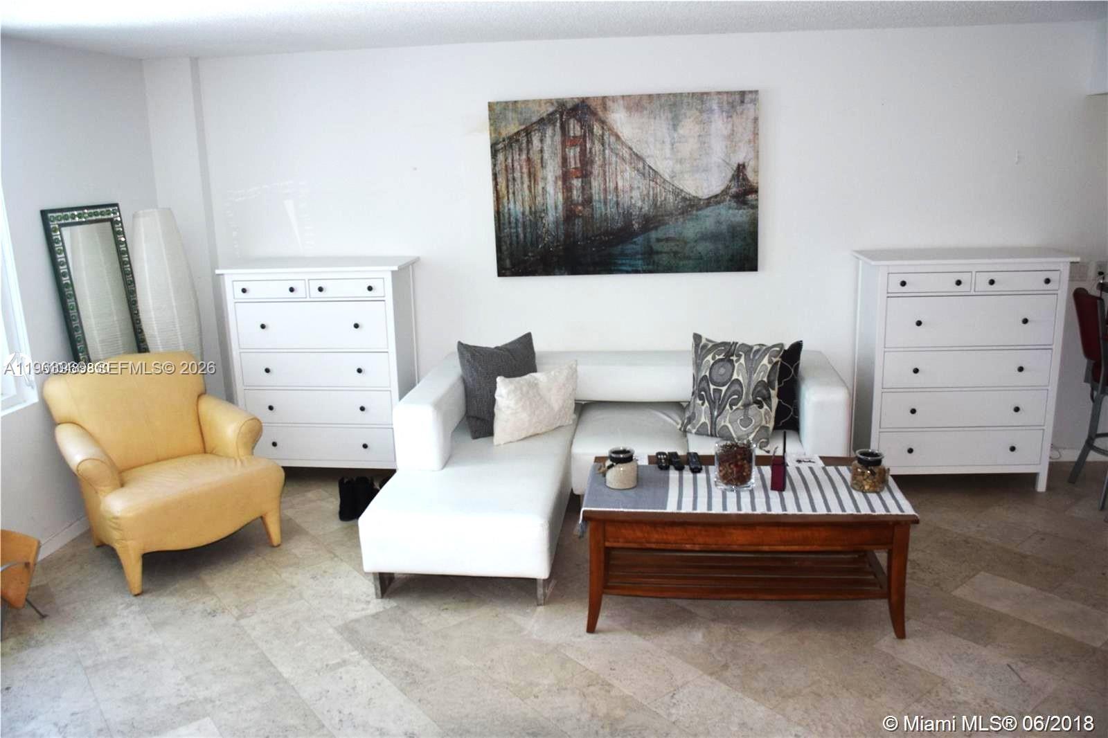 RONEY PALACE CONDO - Residential