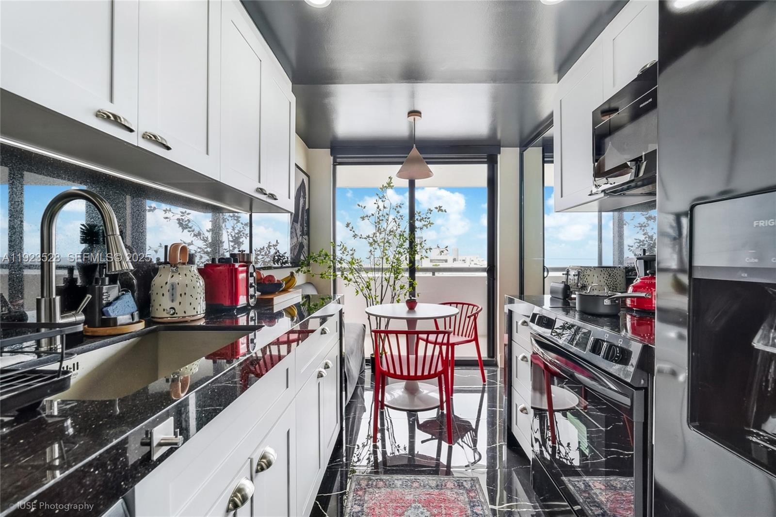 CLUB ATLANTIS CONDO - Residential Lease