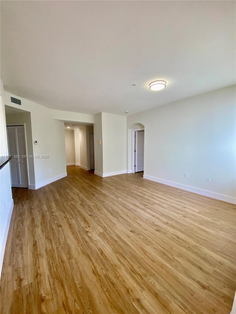 RESIDENCES AT LEGACY PLAC - Residential Lease