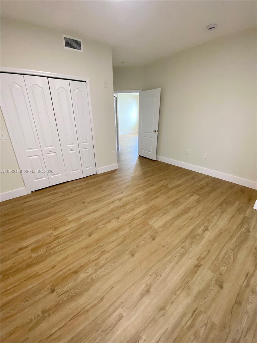 RESIDENCES AT LEGACY PLAC - Residential Lease