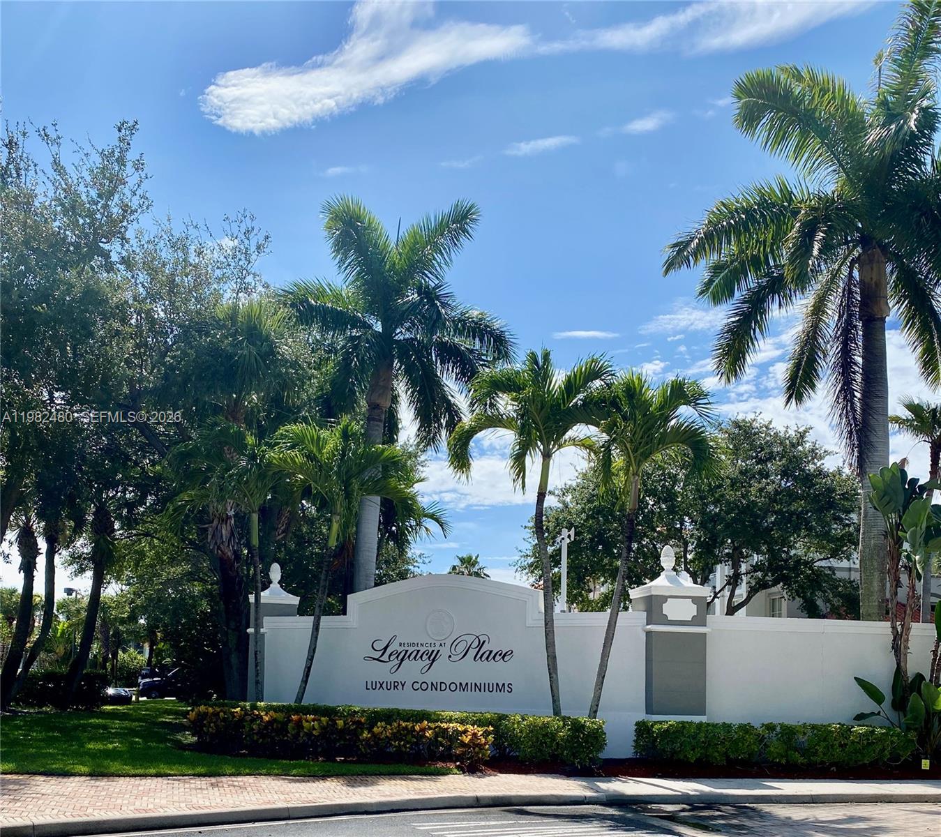 RESIDENCES AT LEGACY PLAC - Residential Lease
