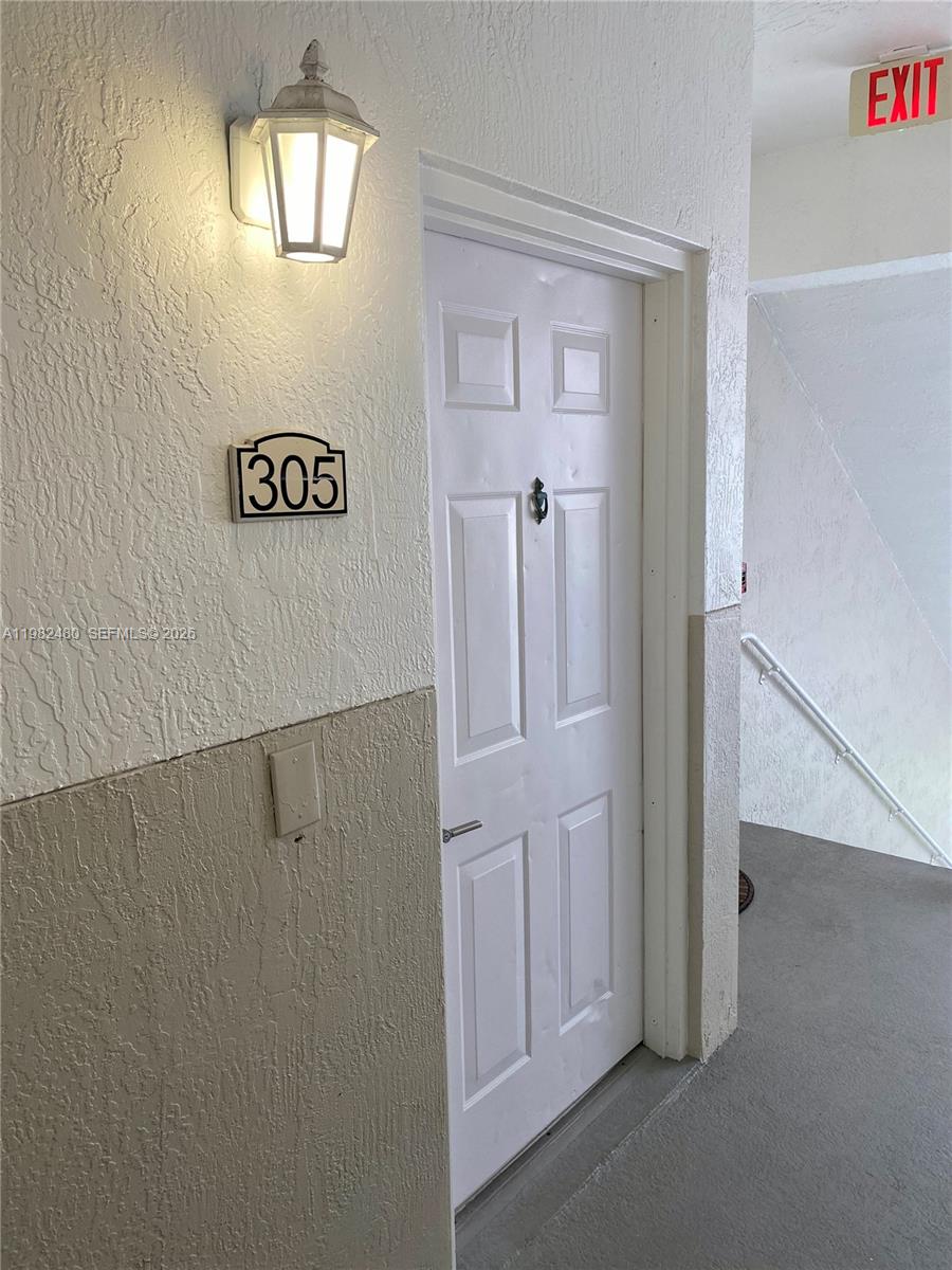 RESIDENCES AT LEGACY PLAC - Residential Lease