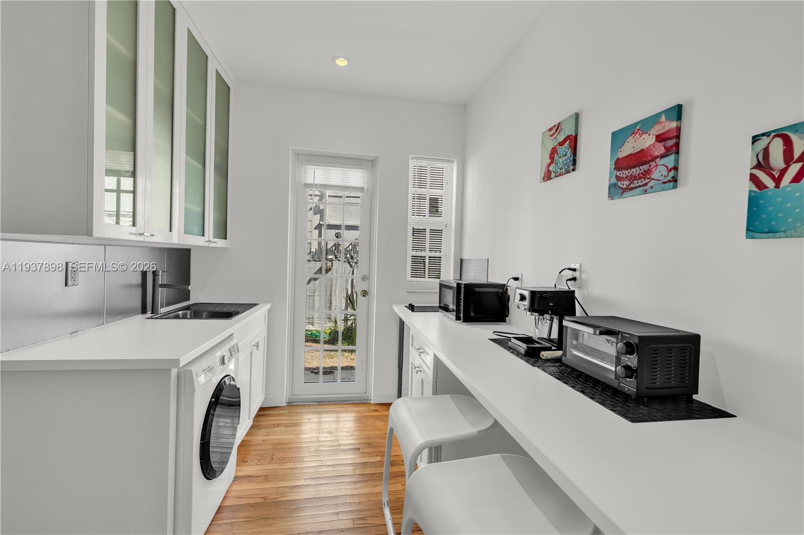 BEACH GARDENS CONDO - Residential