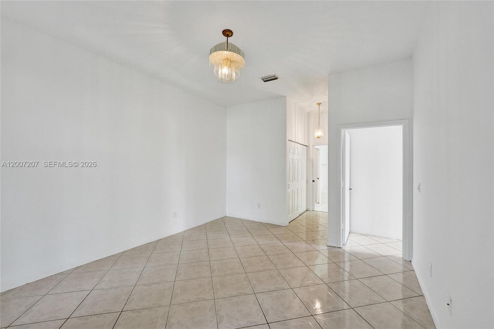 LOMBARDY REPLAT - Residential