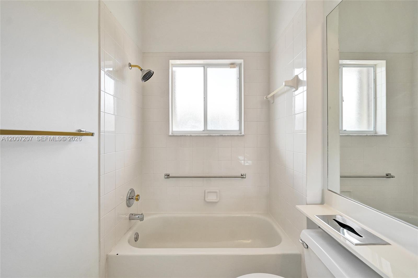 LOMBARDY REPLAT - Residential