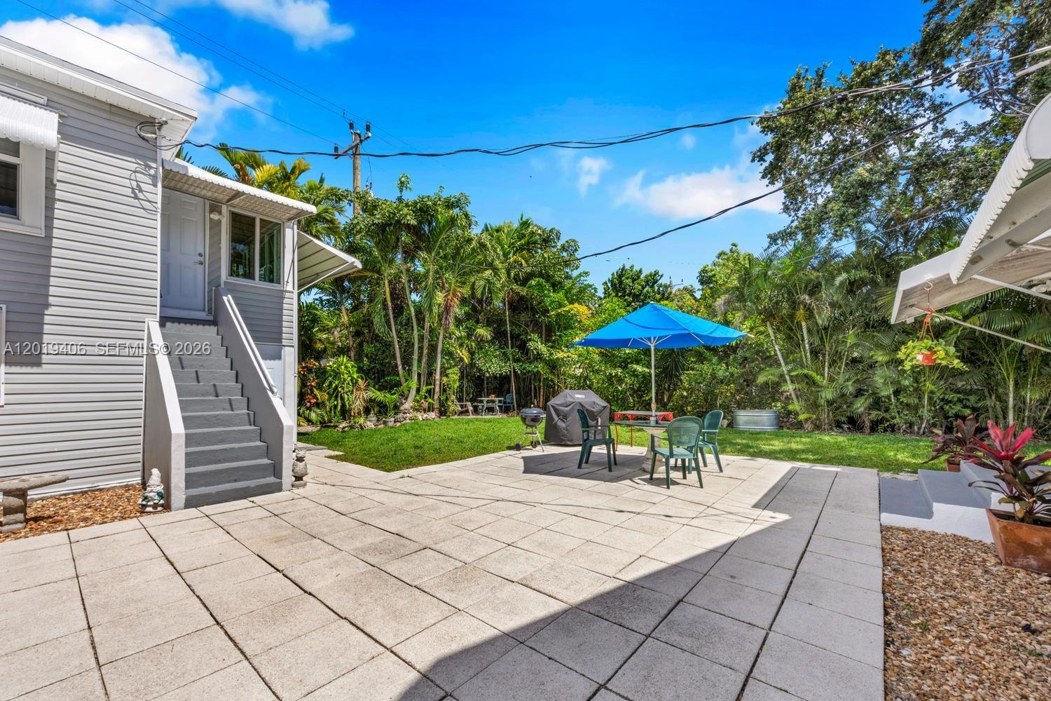 ANTILLA PARK - Residential Lease
