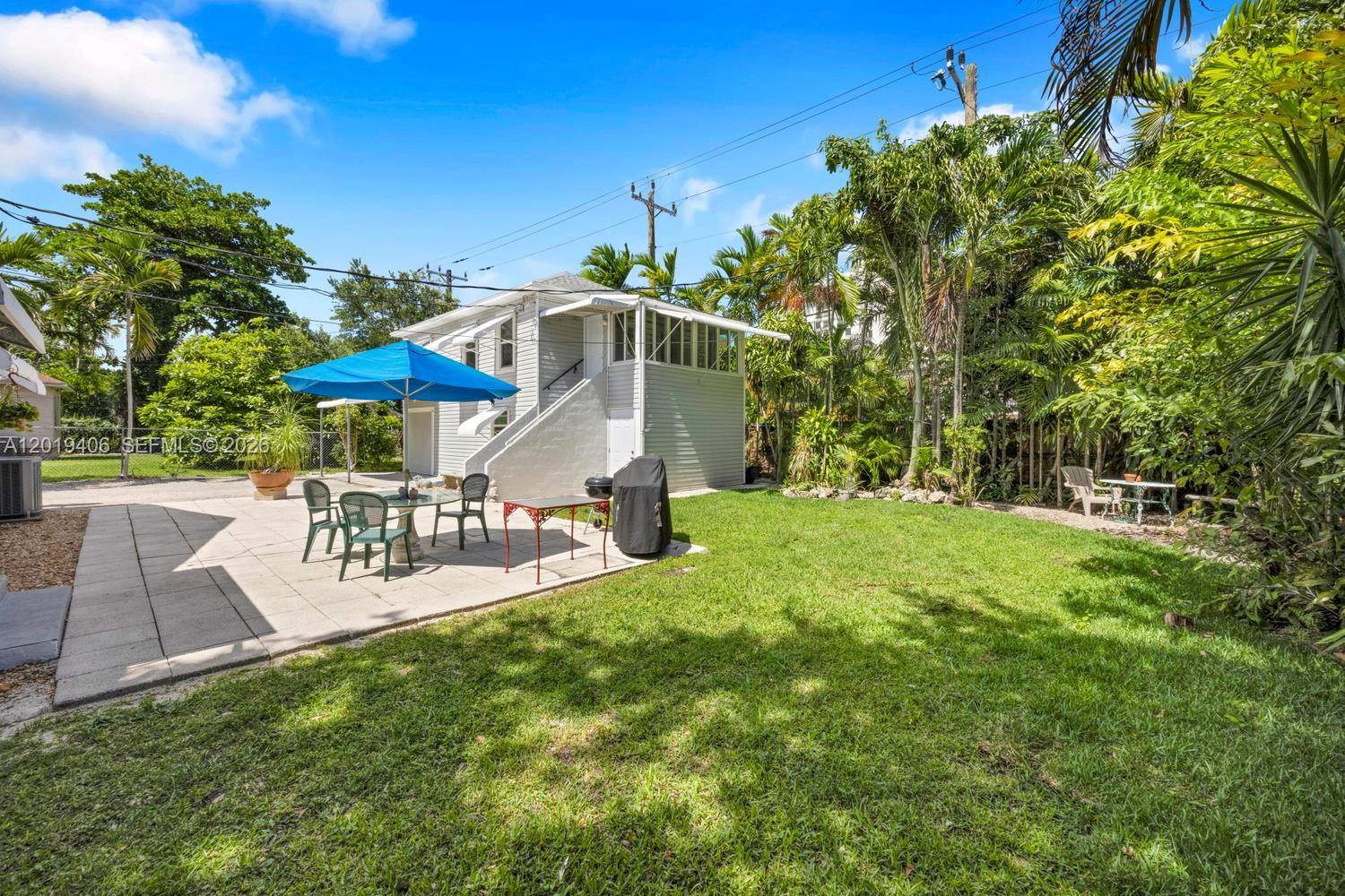ANTILLA PARK - Residential Lease