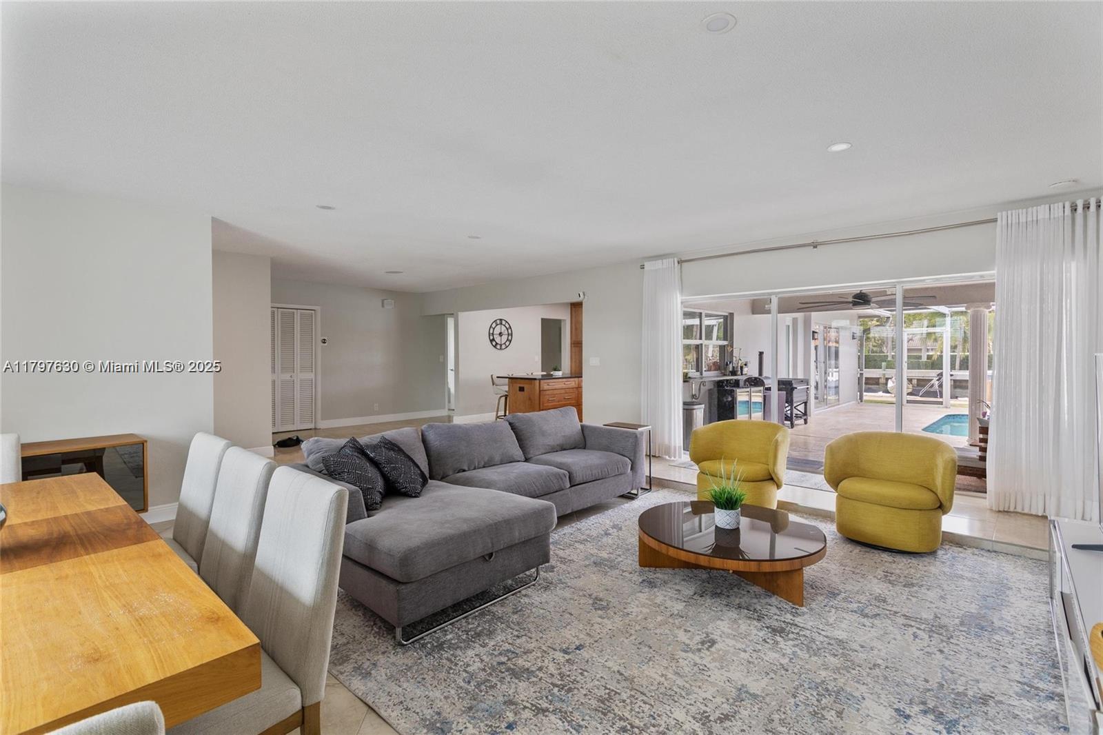 SUNRISE KEY - Residential Lease