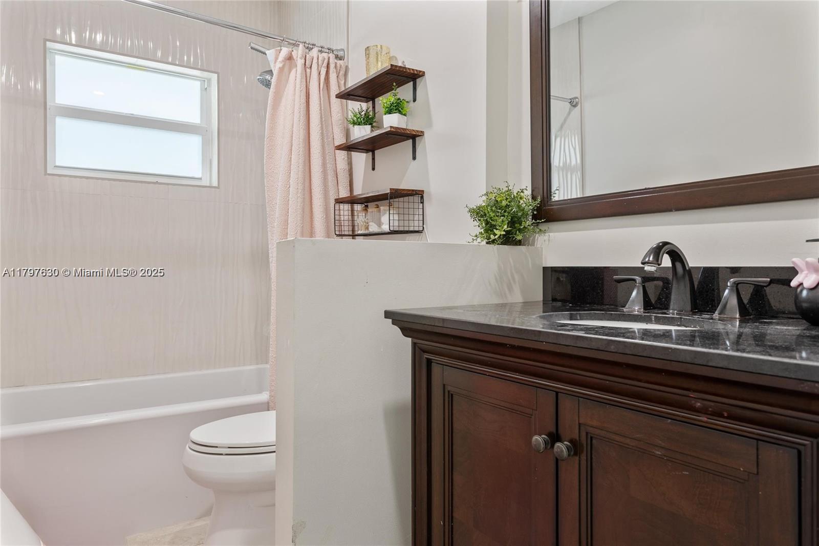 SUNRISE KEY - Residential Lease