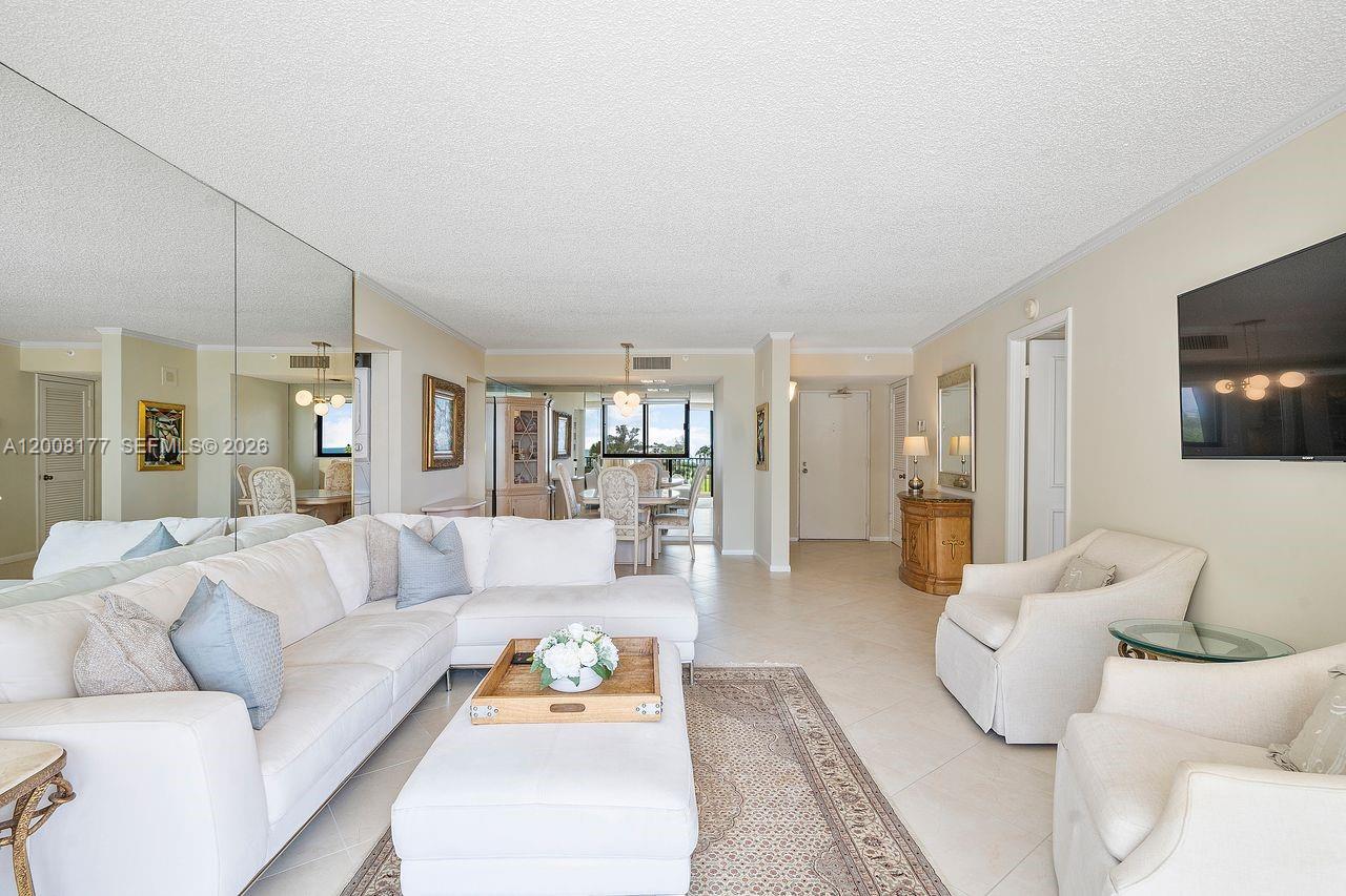 OCEAN TRAIL CONDO IV - Residential