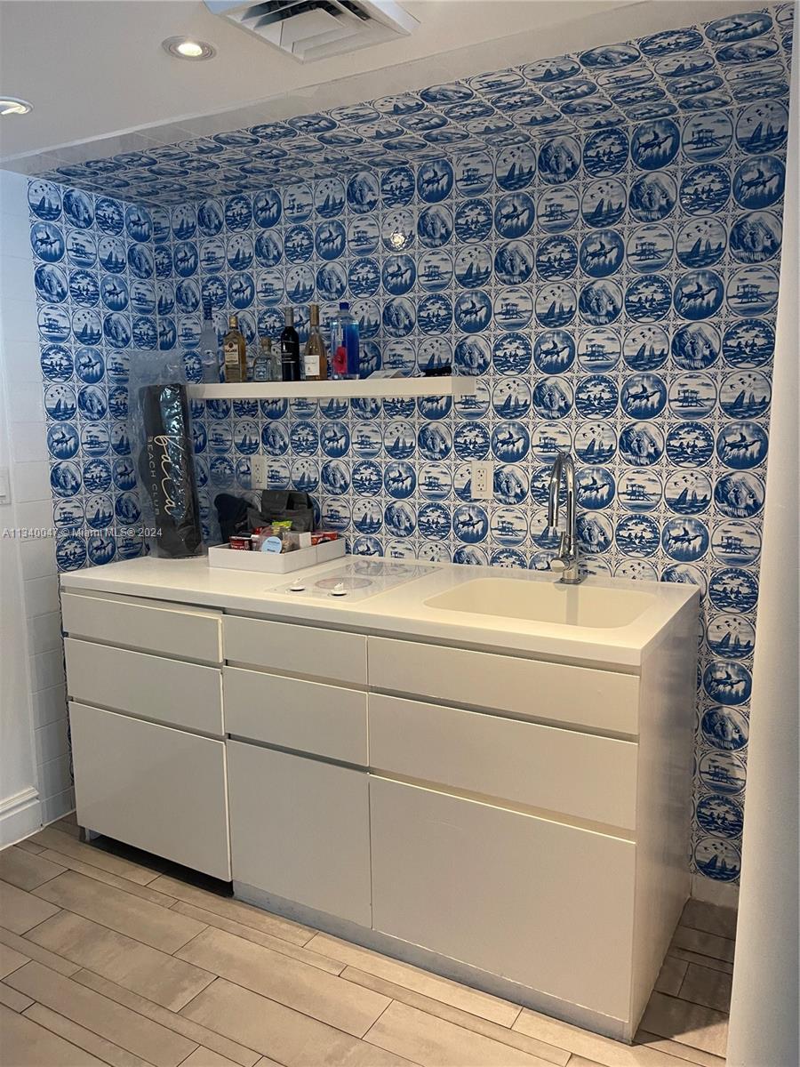 1100 WEST CONDO - Residential