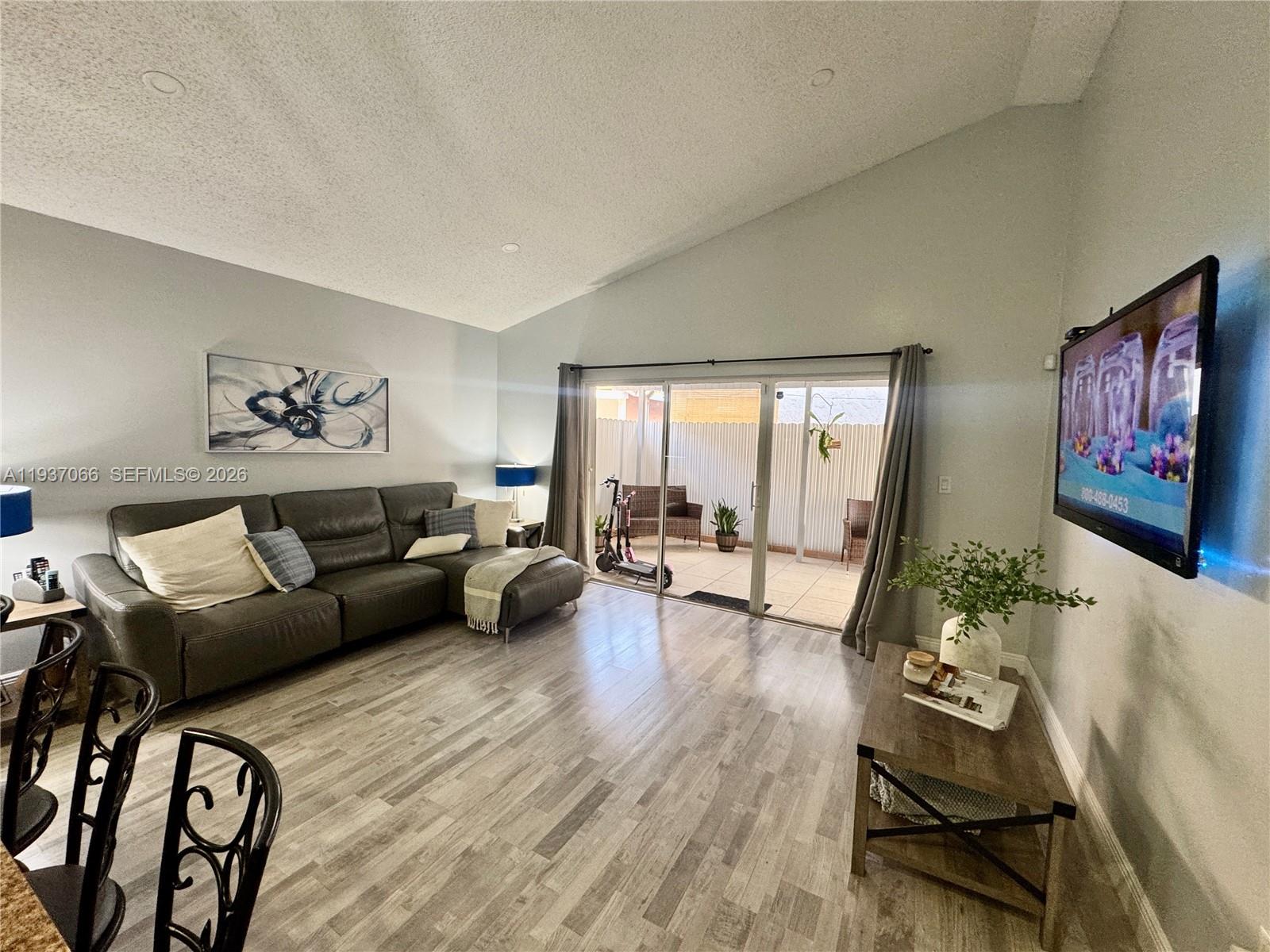 UNIVERSITY COURTS SUB - Residential