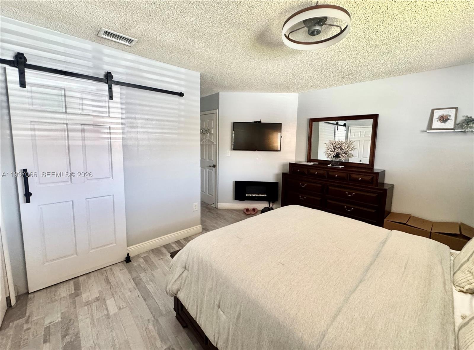 UNIVERSITY COURTS SUB - Residential