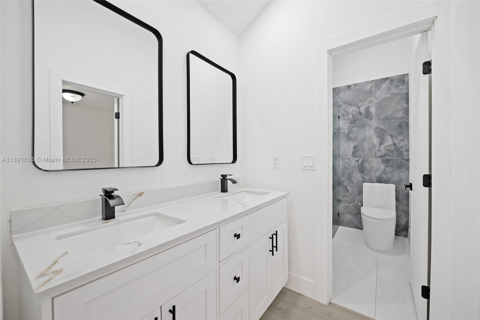 SOUTH RIDGE HEIGHTS 2ND S - Residential