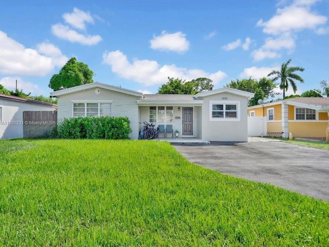 Welcome to your dream home in Pembroke Pines! This stunning single-family home boasts 3 bedrooms, 2 bathrooms. Stainless steel appliances and tile flooring add a touch of elegance to the updated kitchen, complete with white quartz countertops and cabinets. With a new roof and almost new AC unit, this home is move-in ready and built to last. The beautiful pool is the perfect oasis for hot summer days, while the ample parking ensures convenience for you and your guests. Whether you're enjoying a quiet evening in the spacious living room or hosting a barbecue by the pool, this home offers the perfect blend of comfort and style. Don't miss out on the opportunity to make this impeccable home yours - schedule a showing today and start living the Pembroke Pines lifestyle you've always dreamed of.