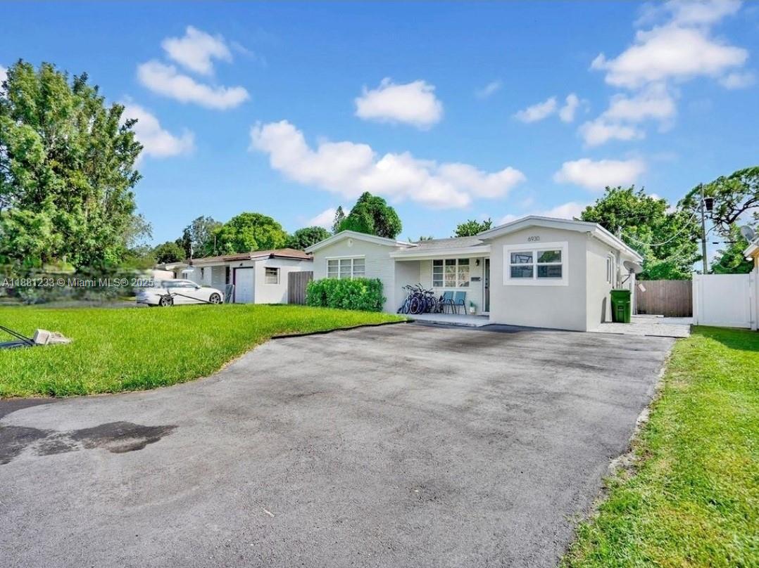 PEMBROKE PINES NO 3 - Residential Lease