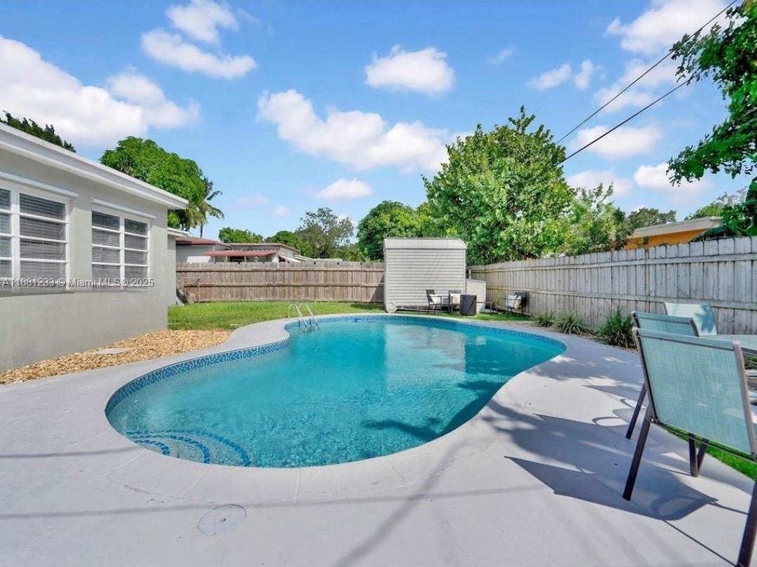 PEMBROKE PINES NO 3 - Residential Lease