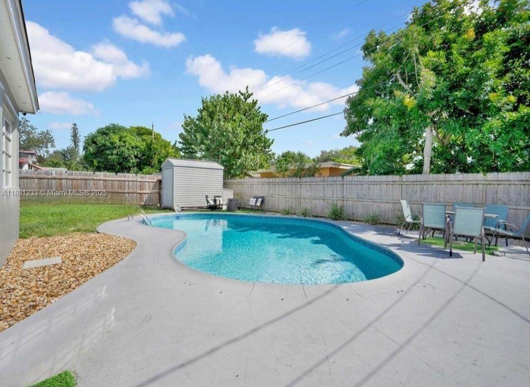 PEMBROKE PINES NO 3 - Residential Lease