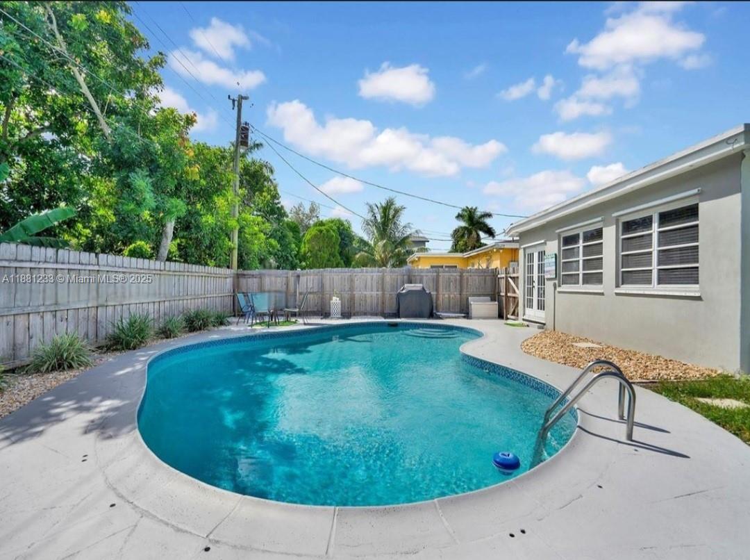 PEMBROKE PINES NO 3 - Residential Lease