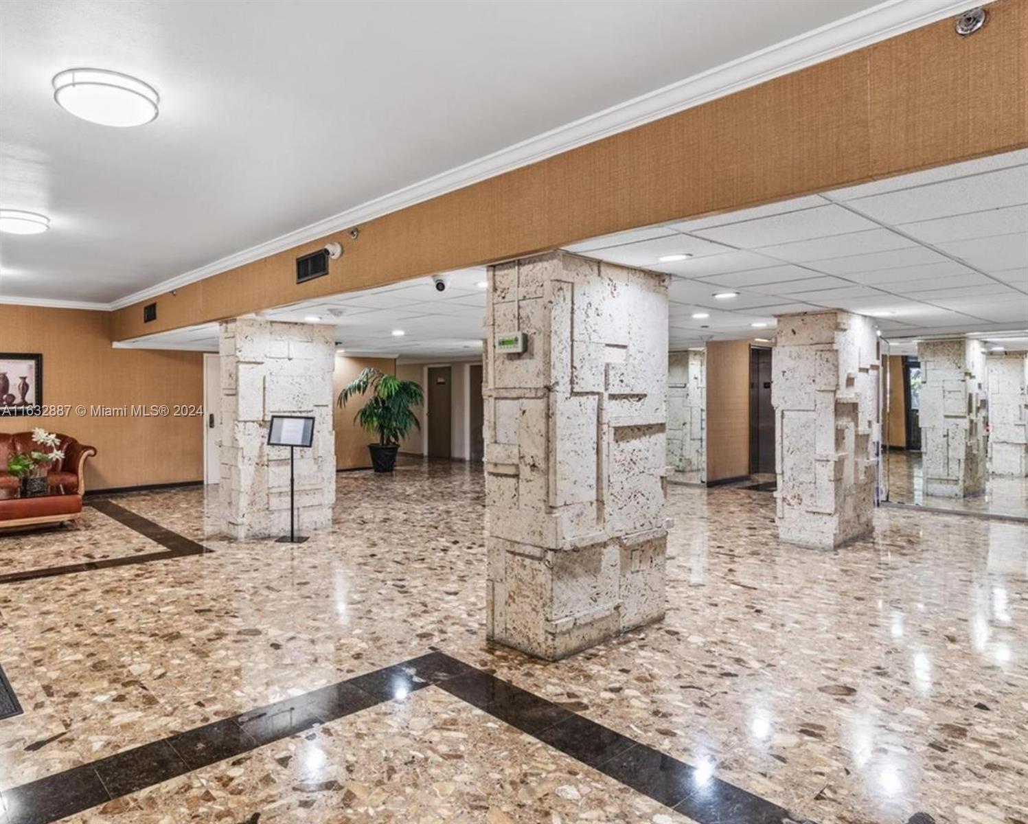 GREENWICH PH I CONDO - Residential Lease