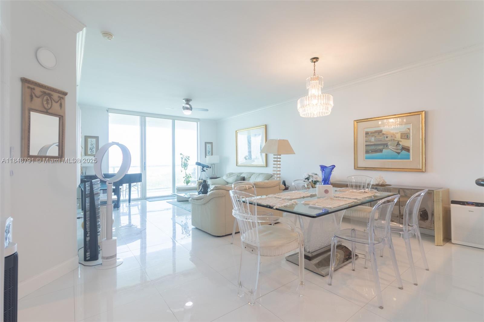 THE OAKS I CONDO - Residential